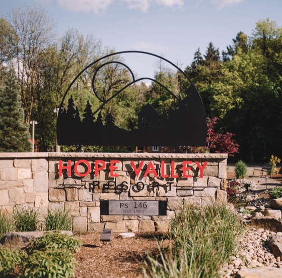 The Hope Valley Resort entrance sign.